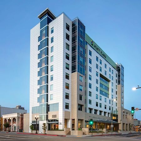 Hyatt Place Glendale/Los Angeles Exterior photo